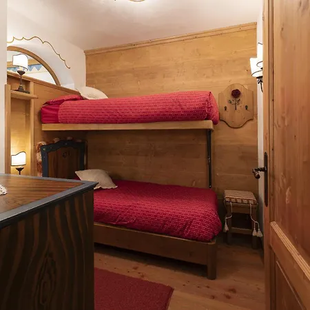 Casa Col 2, Near Slopes In Cortina D Ampezzo *