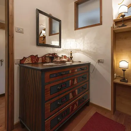 Casa Col 2, Near Slopes In Cortina D Ampezzo *